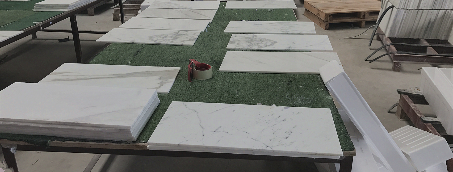 Carrara White  18''x18''